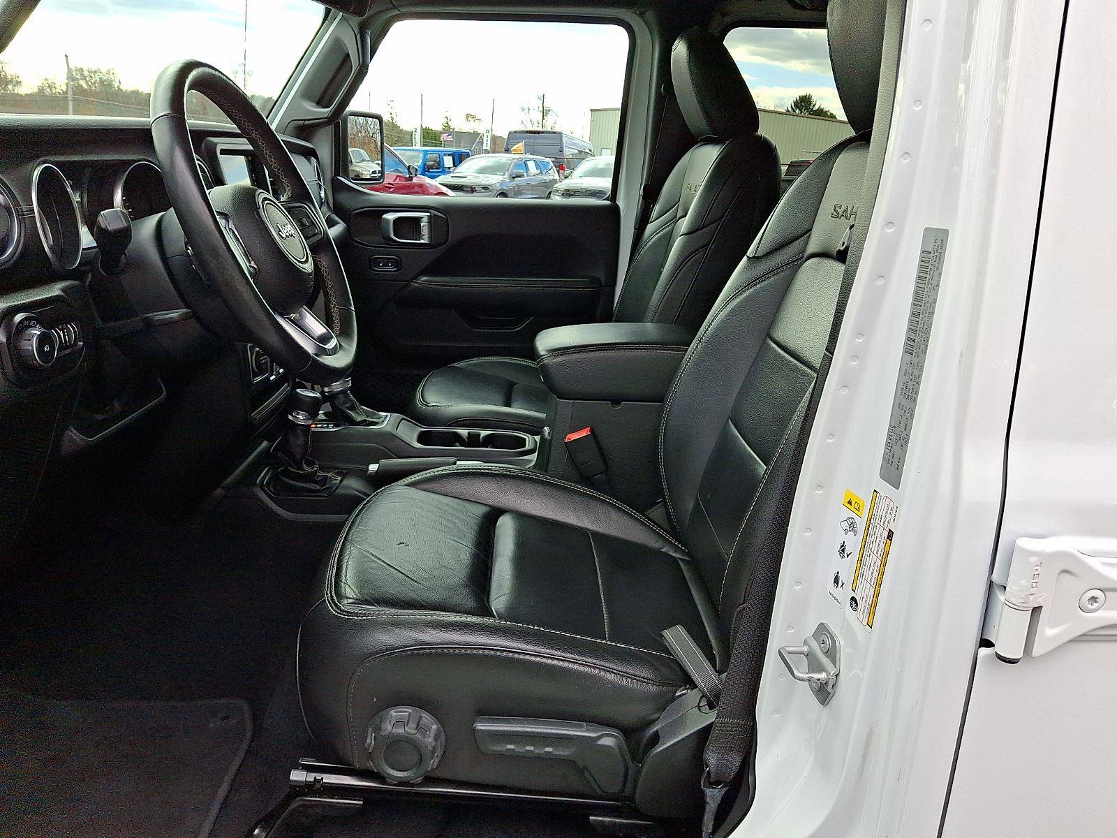 Certified 2018 Jeep Wrangler Unlimited Sahara image 14