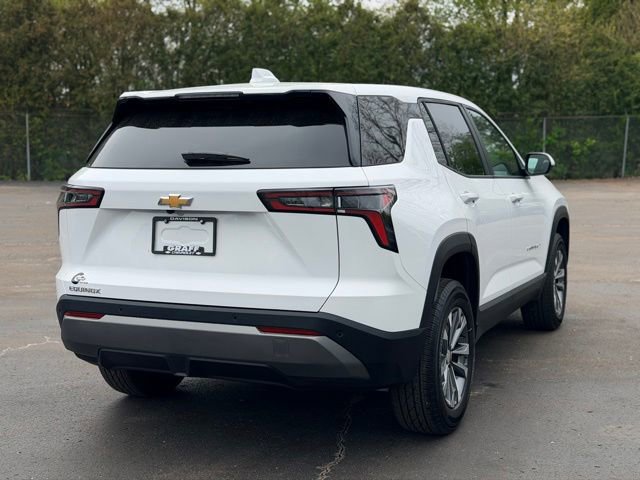 Used 2026 Chevrolet Equinox LT FWD image 4