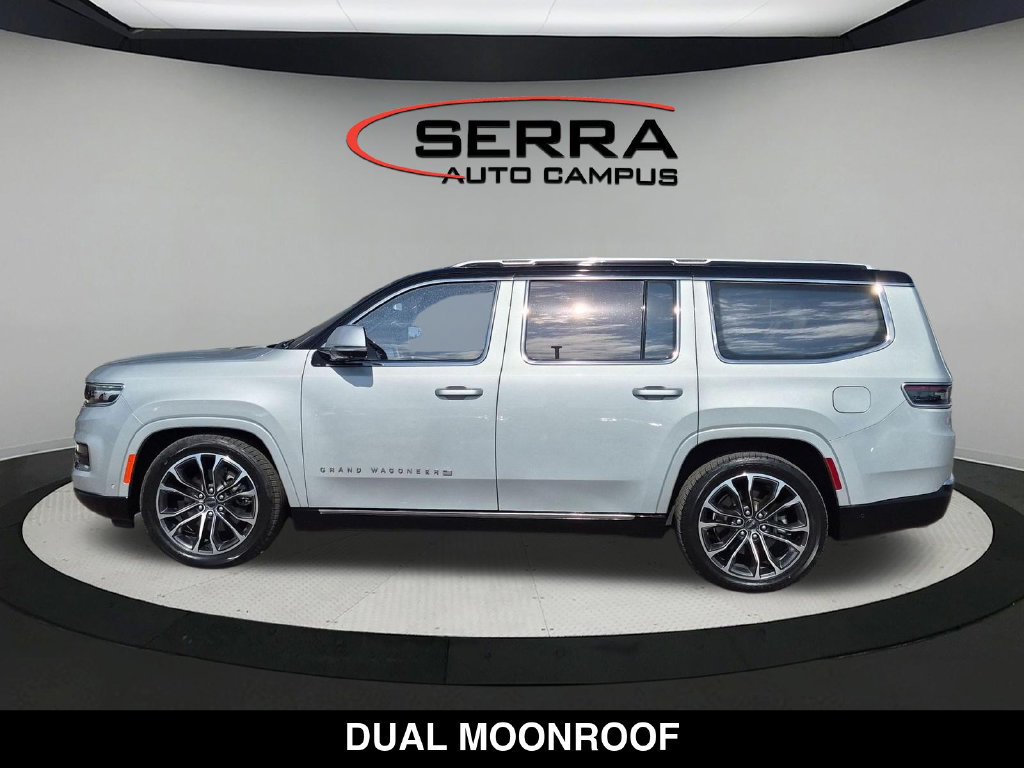 Used 2022 Jeep Grand Wagoneer Series III w/ Rear Seat Video Group 1 AWD/4WD image 10