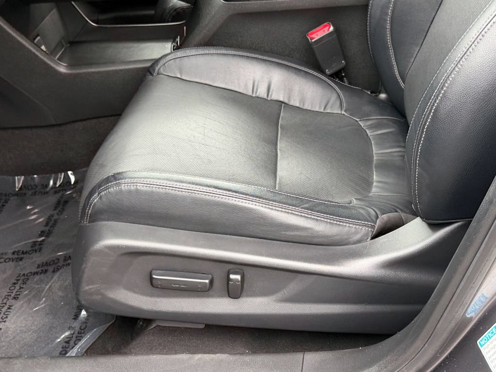 Used 2018 Honda Clarity Touring image 17