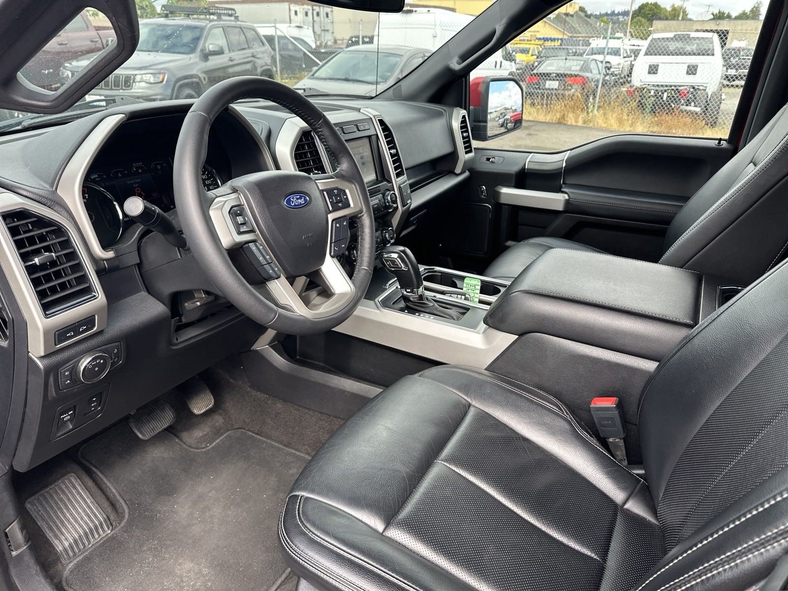 Used 2020 Ford F150 Lariat AWD/4WD image 9