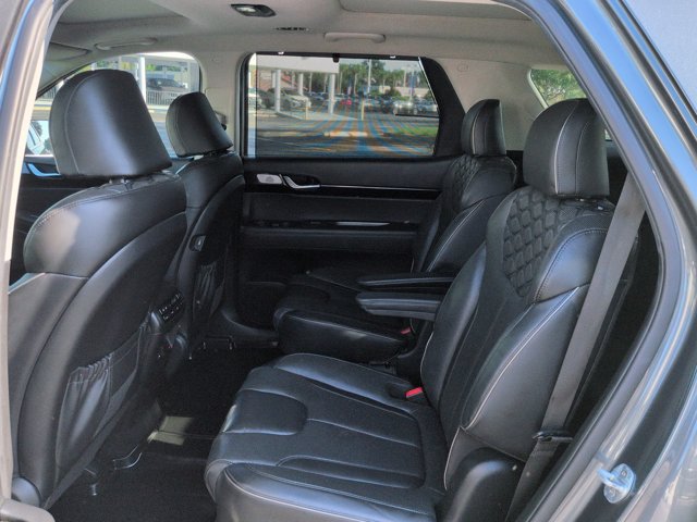 Used 2022 Hyundai Palisade Limited FWD image 13