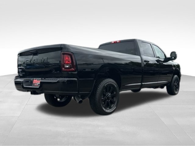 New 2026 RAM 3500 Big Horn AWD/4WD image 5