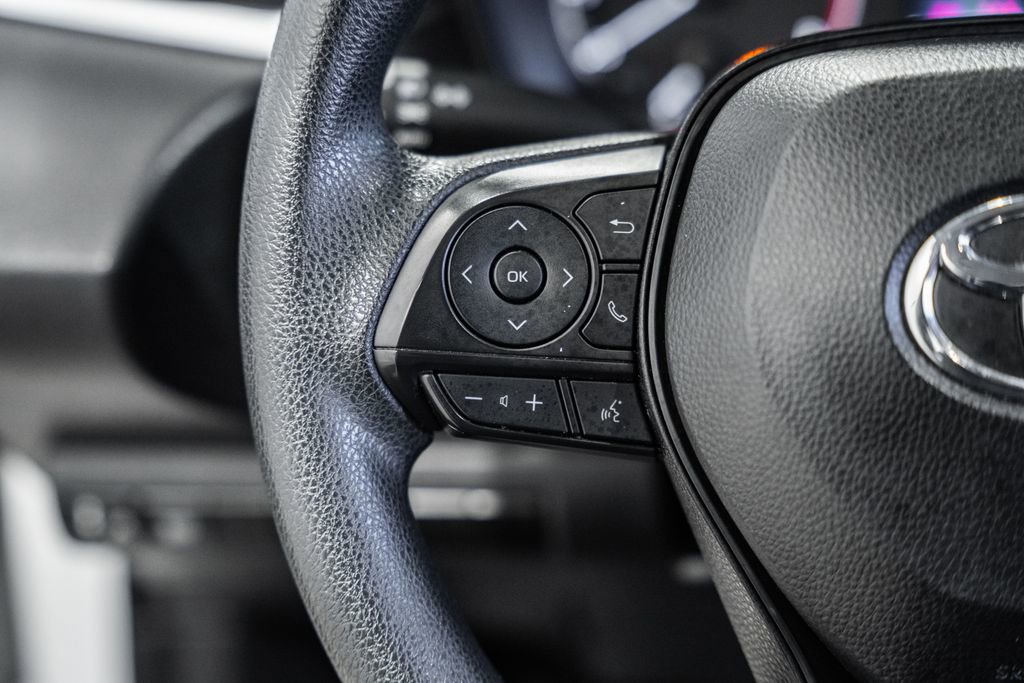 Used 2024 Toyota Corolla LE image 22