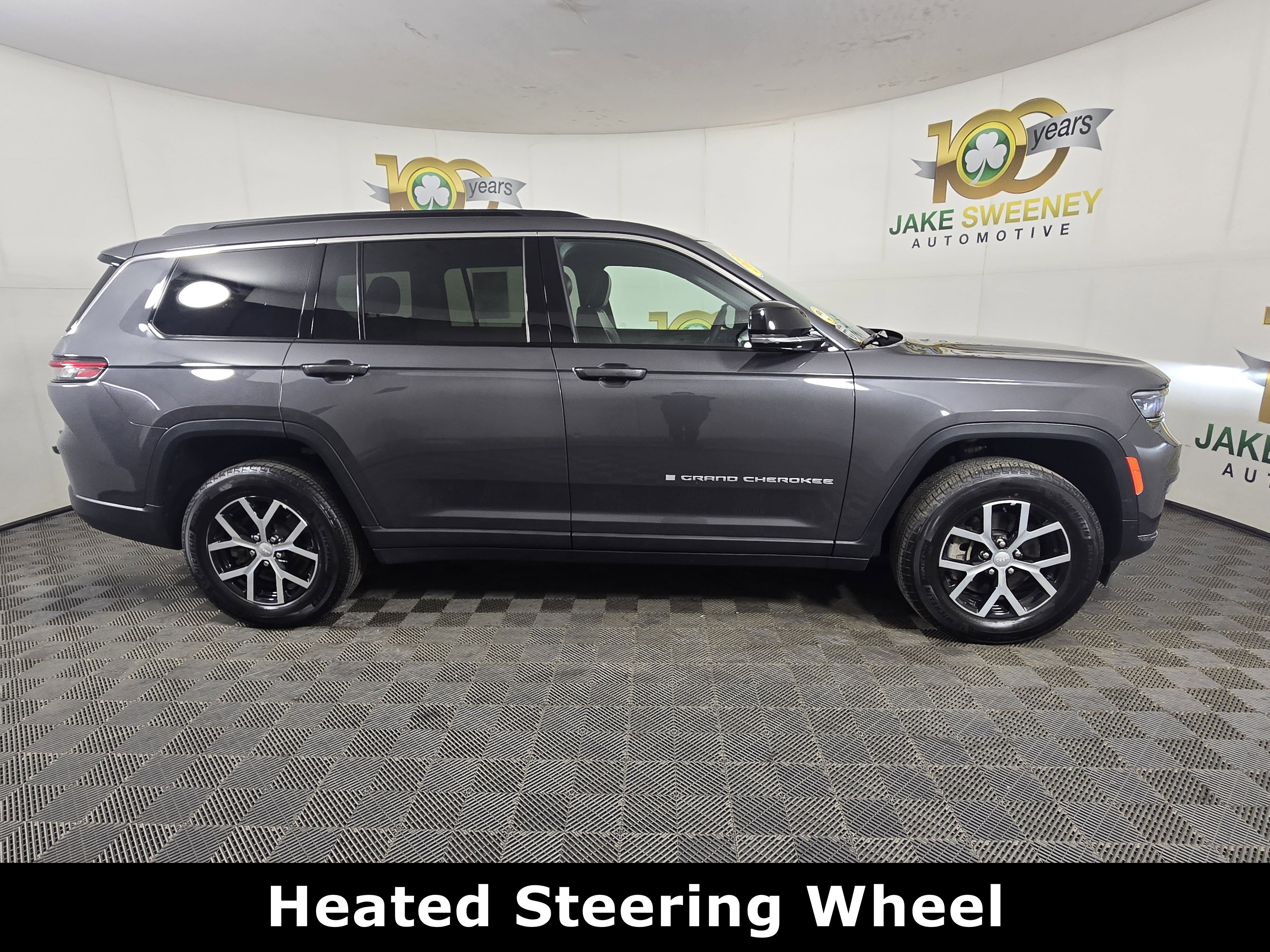 Certified 2024 Jeep Grand Cherokee L Limited image 11
