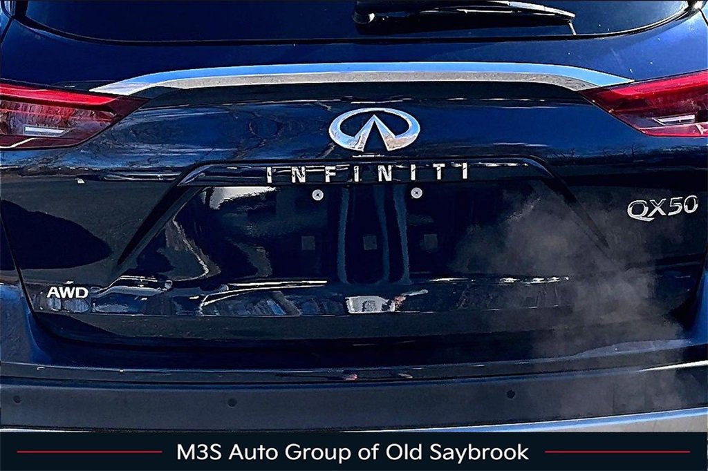 Used 2021 INFINITI QX50 Sensory w/ Cargo Package image 24