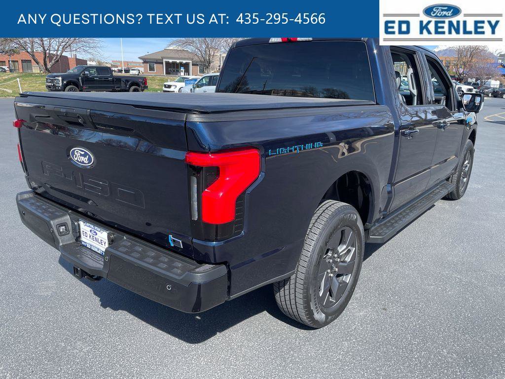 Used 2025 Ford F150 Lightning Flash image 34