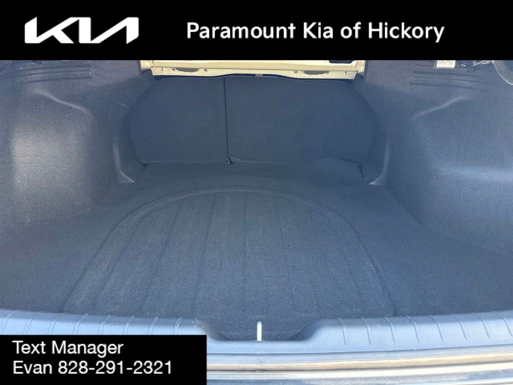 Used 2025 Kia K4 GT-Line Turbo FWD image 11