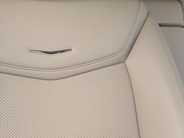 New 2026 Cadillac XT5 Premium Luxury w/ LPO, Floor Liner Package AWD/4WD image 21