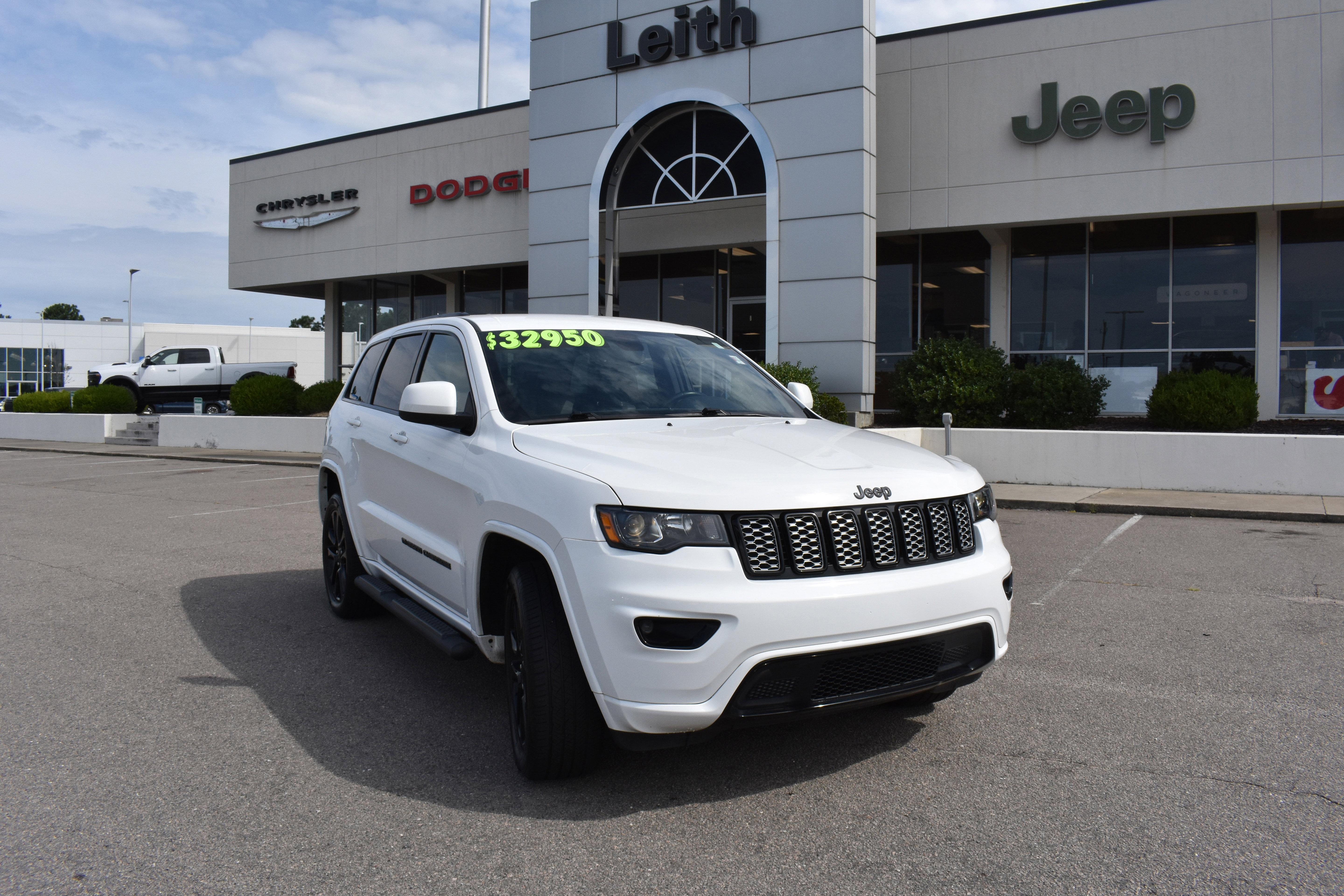 Used 2022 Jeep Grand Cherokee Laredo X