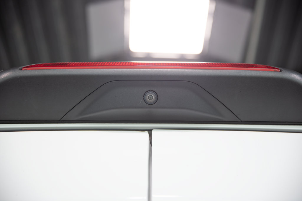Used 2018 Ford Transit 150 XL RWD image 11