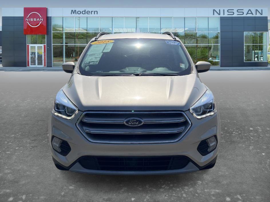 Used 2018 Ford Escape SEL image 2