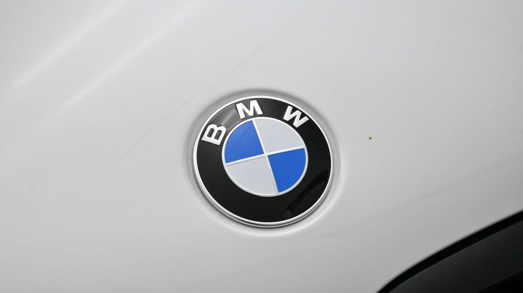 Used 2025 BMW X6 xDrive40i w/ Executive Package AWD/4WD image 20