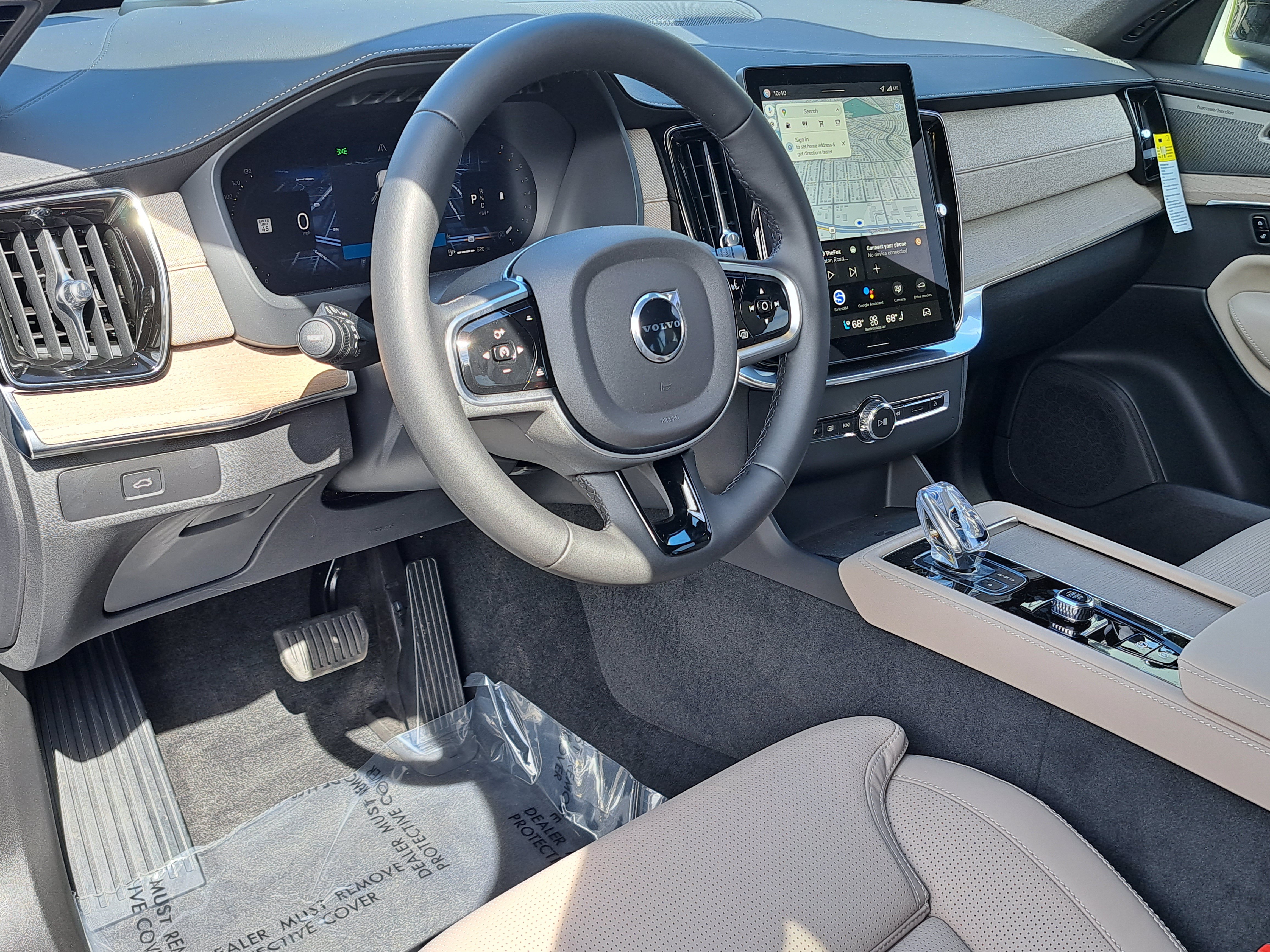 New 2026 Volvo XC90 B6 Ultra w/ Protection Package Premier AWD/4WD image 5