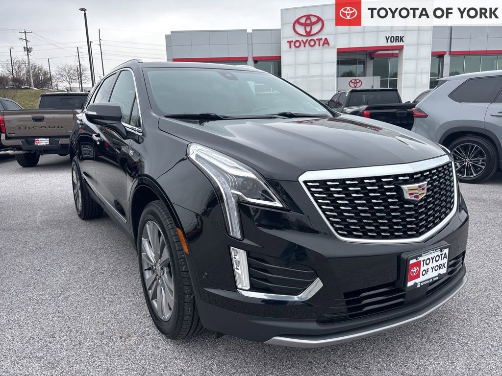 Used 2023 Cadillac XT5 Premium Luxury w/ Technology Package image 1