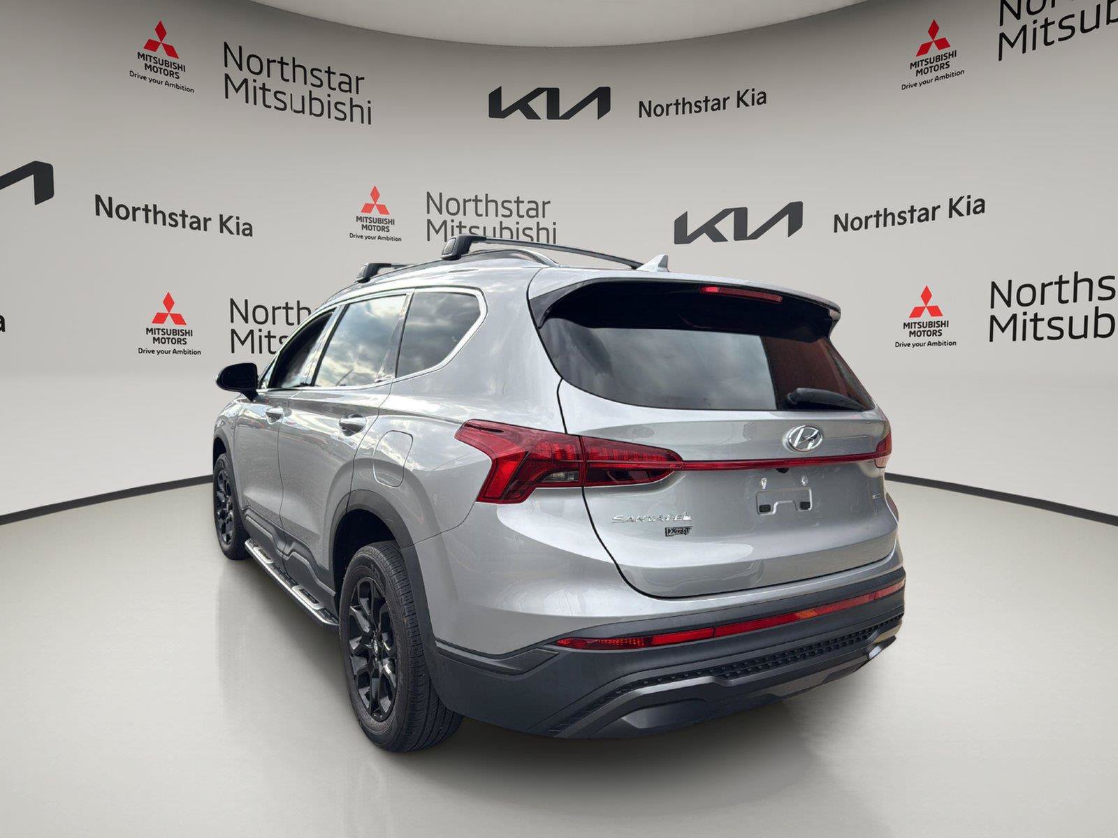 Used 2023 Hyundai Santa Fe XRT AWD/4WD image 5