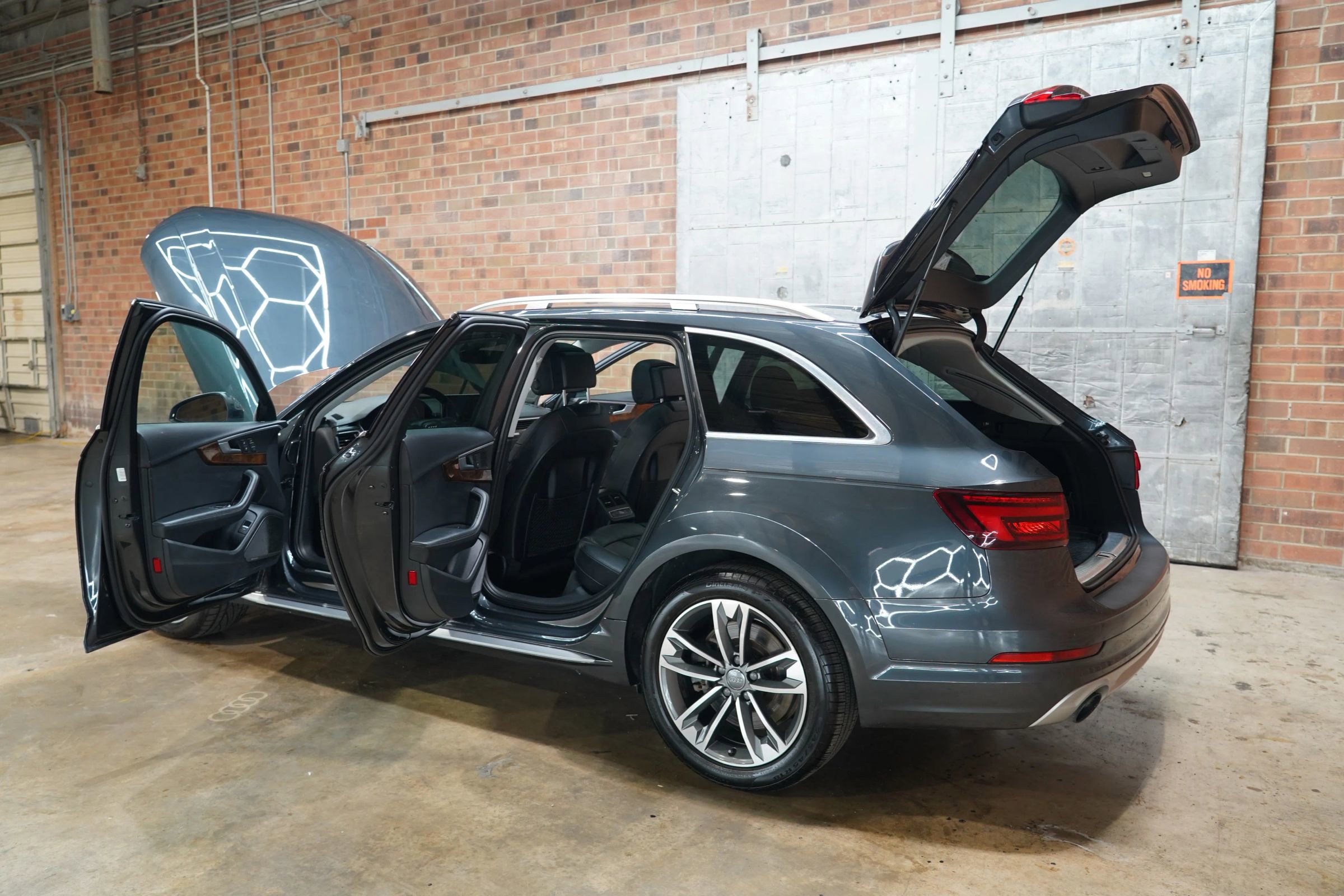 Used 2018 Audi A4 2.0T allroad Prestige image 35