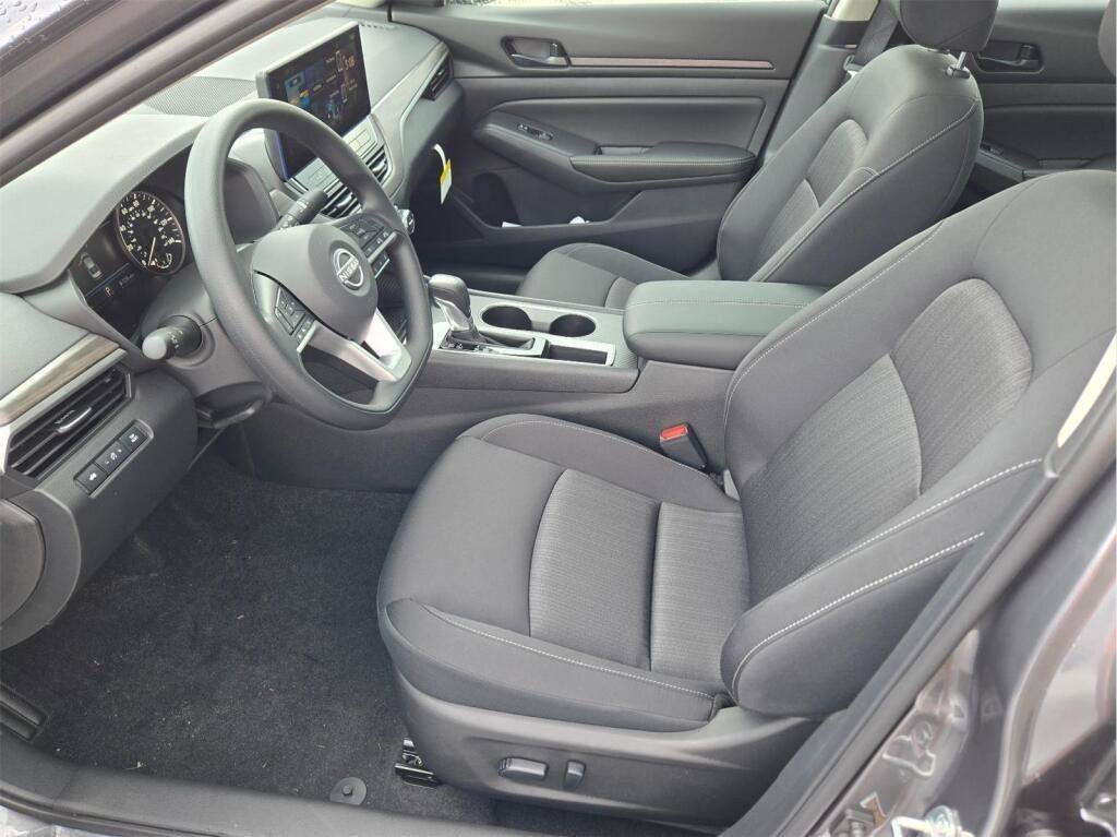 New 2026 Nissan Altima 2.5 SV w/ SV Special Edition Package FWD image 16