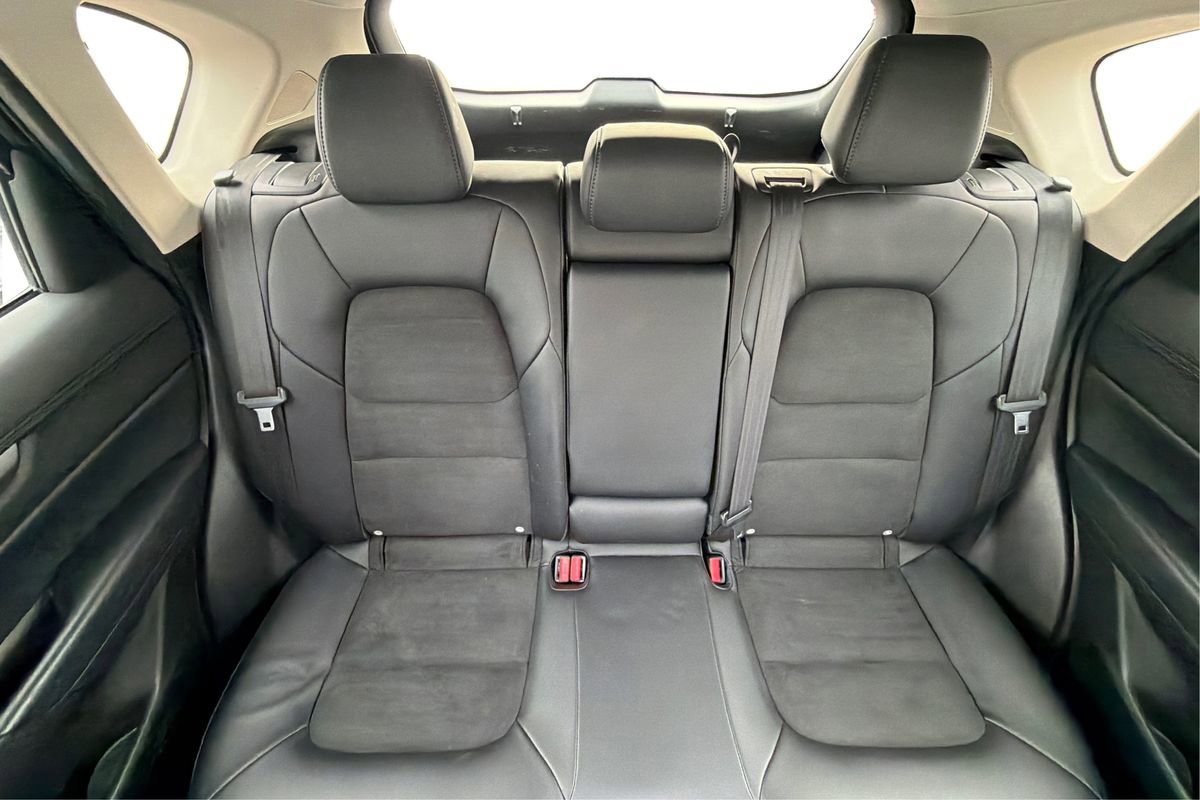 Used 2018 MAZDA CX-5 Touring w/ Preferred Equipment Package image 14