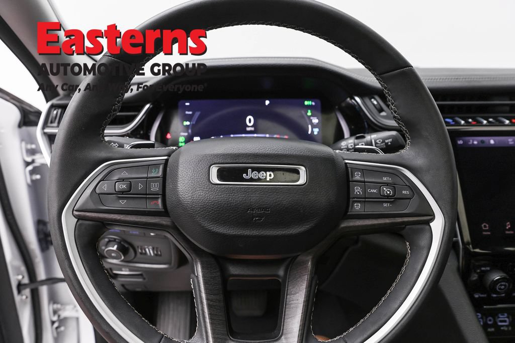 Used 2023 Jeep Grand Cherokee 4WD 4xe image 10