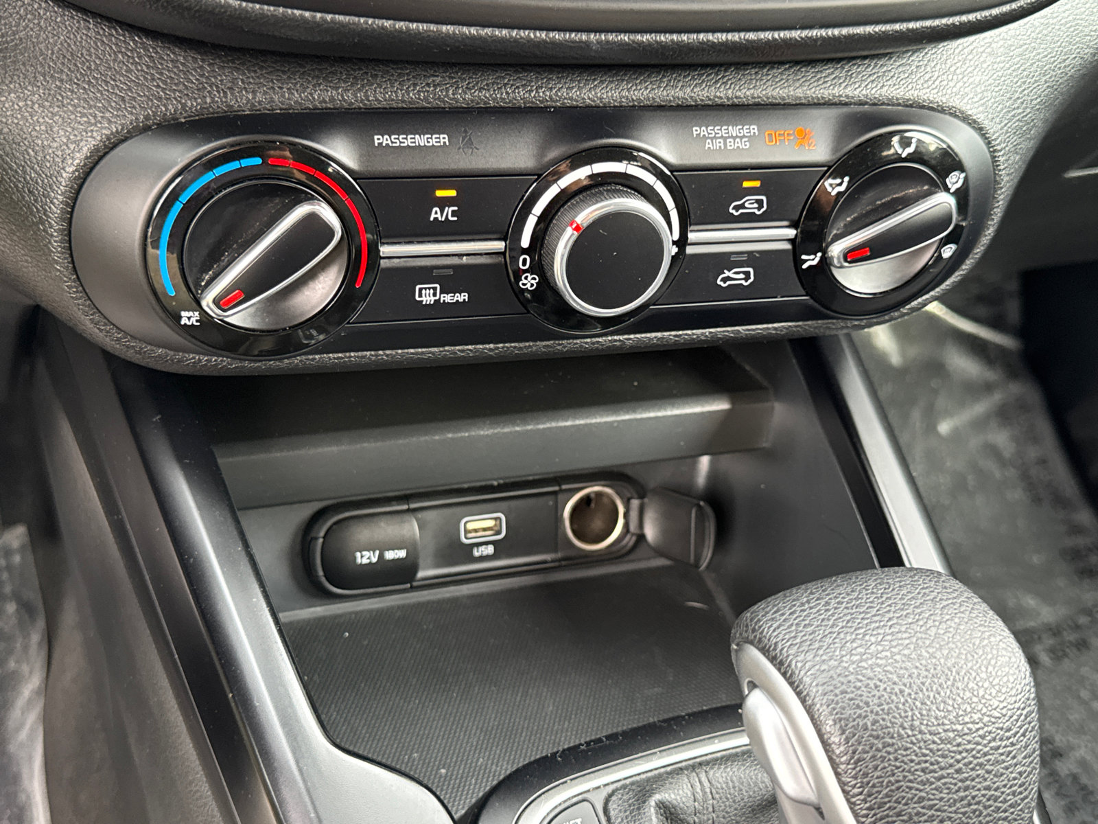 Used 2023 Kia Soul LX w/ Option Group 015 image 30