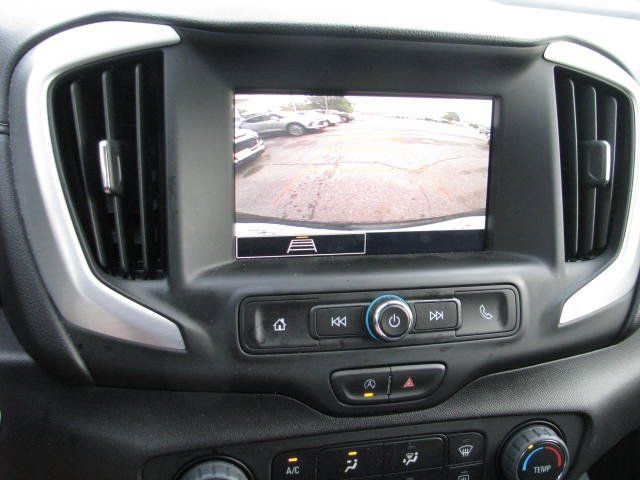 Used 2024 GMC Terrain SLE AWD/4WD image 11