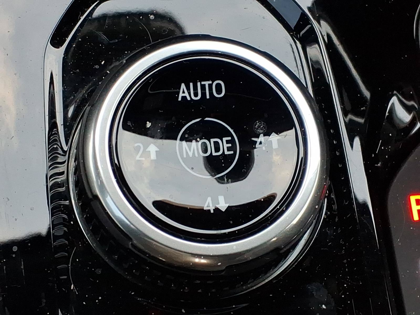 Used 2025 GMC Canyon AT4 AWD/4WD image 26
