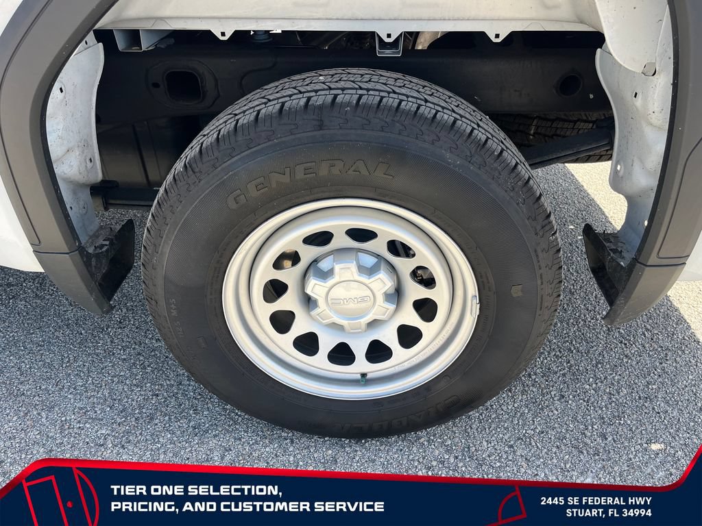 Used 2025 GMC Sierra 1500 Pro w/ Pro Value Package AWD/4WD image 9