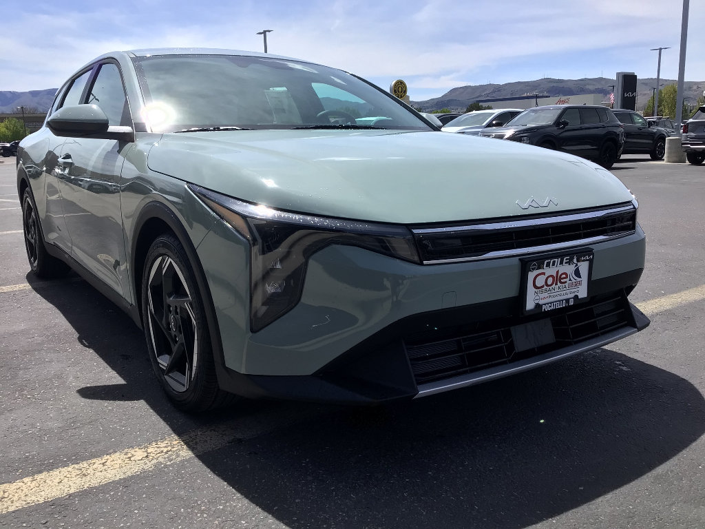 New 2026 Kia K4 EX FWD image 1