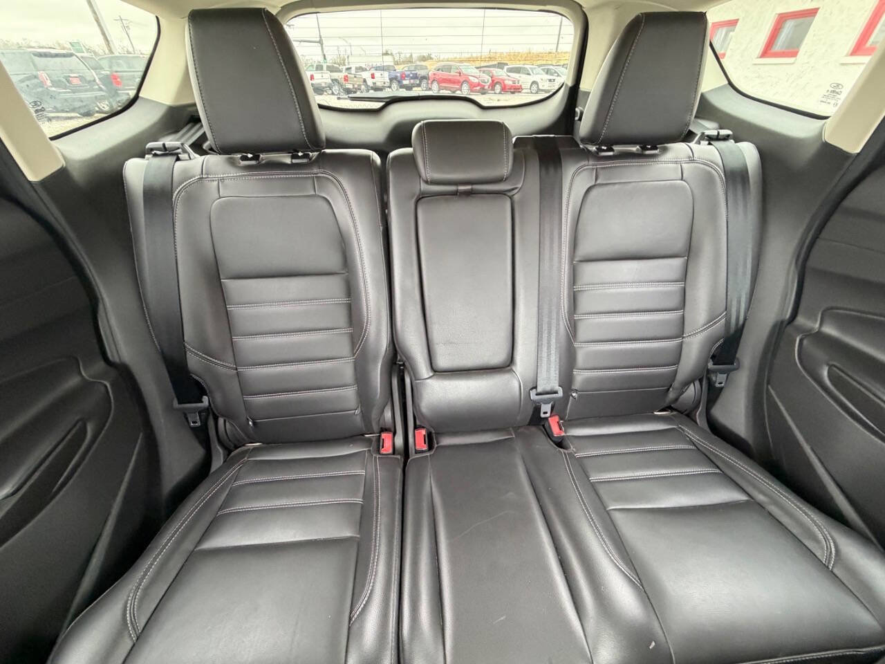 Used 2017 Ford Escape Titanium image 25