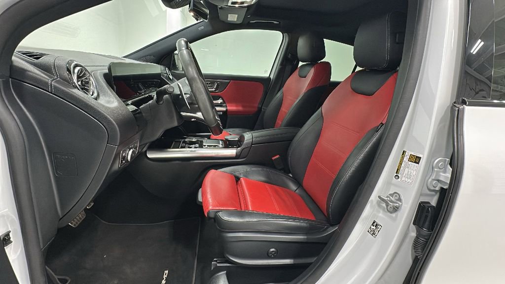 Used 2022 Mercedes-Benz GLA 35 AMG 4MATIC image 9