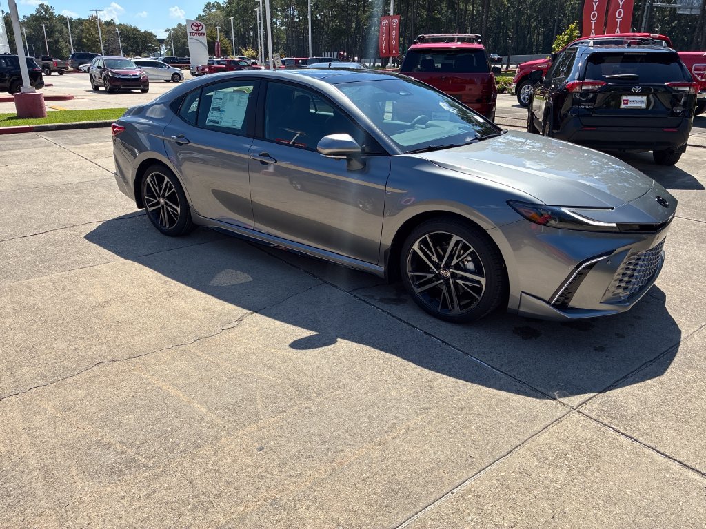 New 2026 Toyota Camry XSE FWD image 9