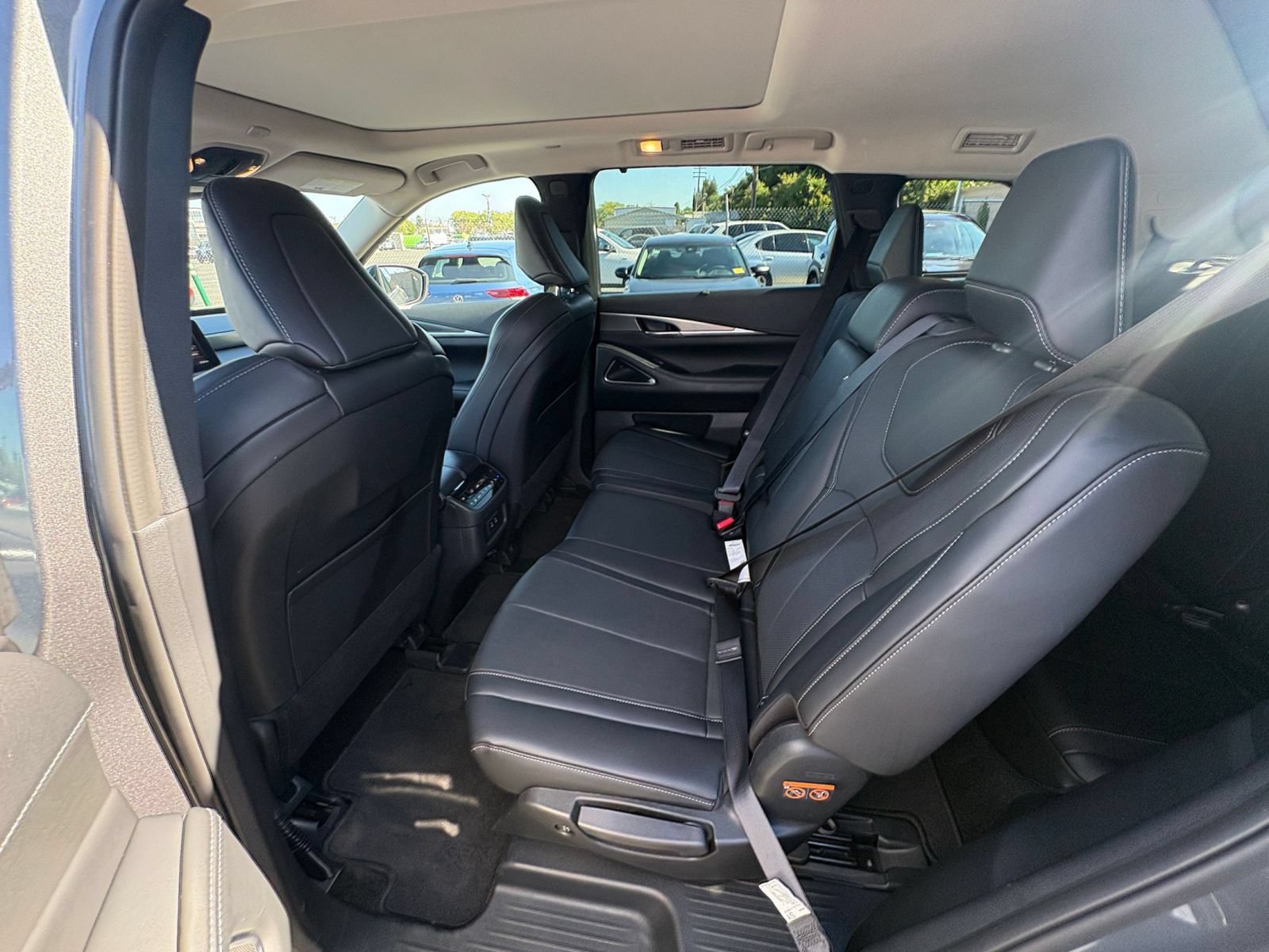 Used 2026 INFINITI QX60 Luxe AWD/4WD image 28