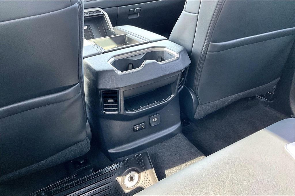 Used 2024 Toyota Tundra Limited w/ TRD Off-Road Package AWD/4WD image 11