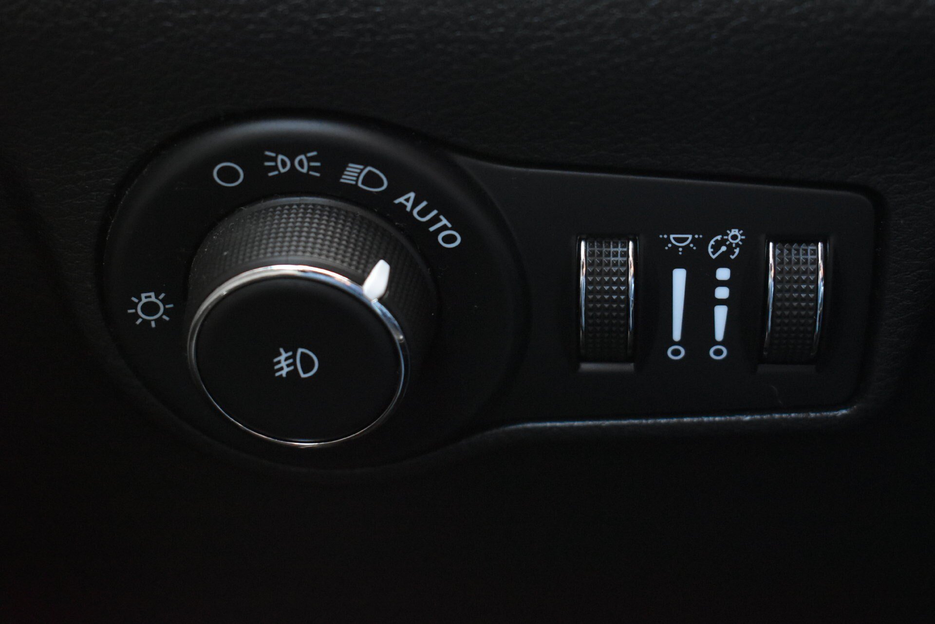 Used 2022 Jeep Compass Latitude AWD/4WD image 17