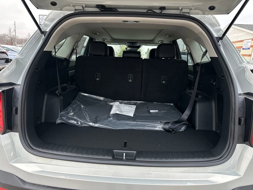 New 2026 Kia Sorento S w/ S Panoramic Sunroof Package FWD image 43