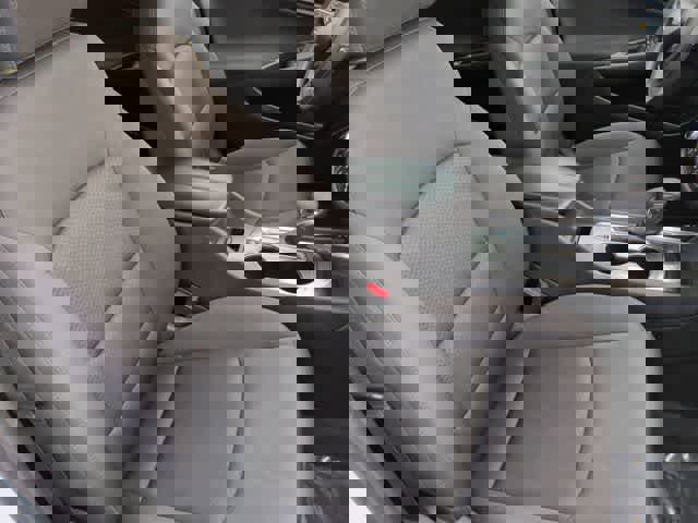 Used 2023 Chevrolet Malibu LT image 21