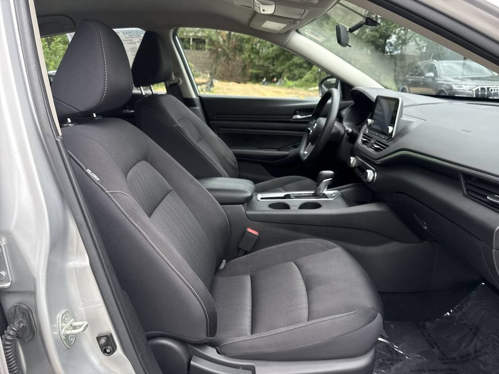 Used 2020 Nissan Altima 2.5 S FWD image 25