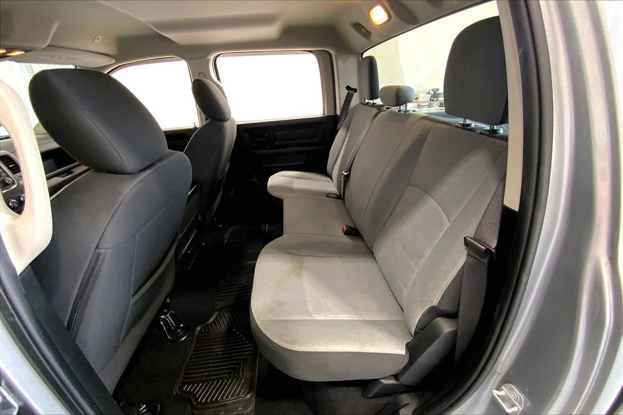 Used 2022 RAM 1500 Tradesman w/ Chrome Plus Package RWD image 19