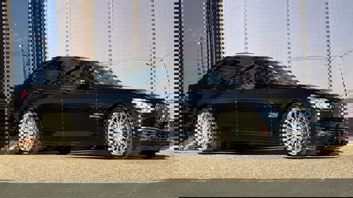 Used 2013 BMW ALPINA B7 image 17