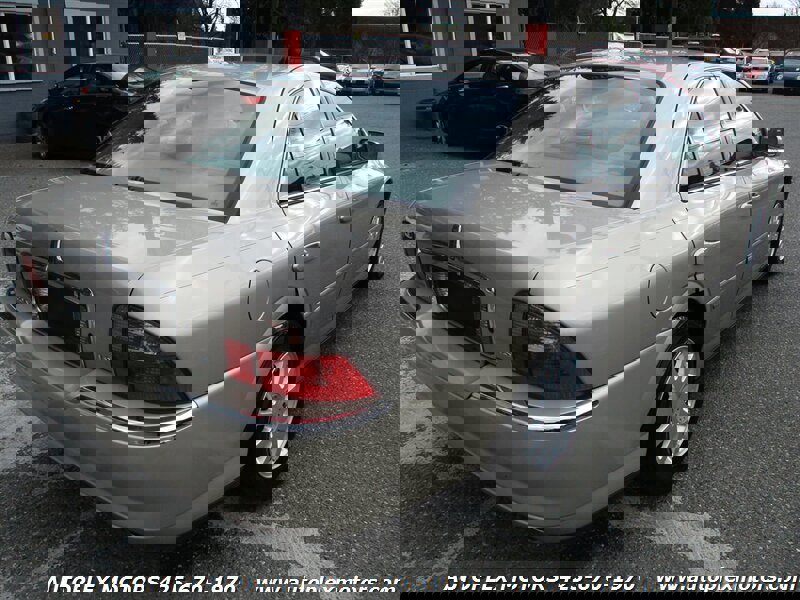 Used 2004 Lincoln LS image 8