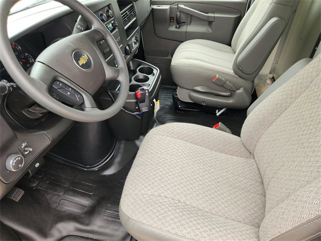 New 2025 Chevrolet Express 3500 w/ Power Convenience Package RWD image 4