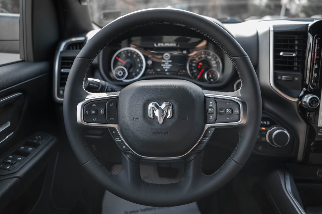 New 2026 RAM 1500 4x4 Crew Cab image 35