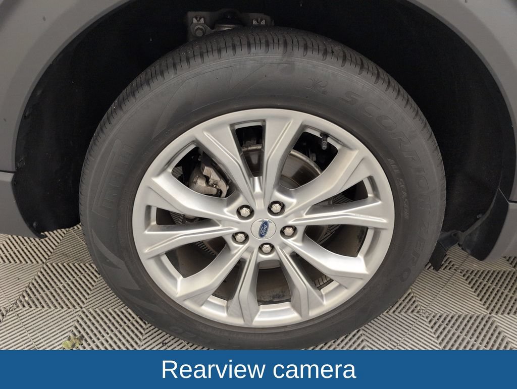 Used 2023 Ford Explorer Limited w/ Equipment Group 301A RWD image 19