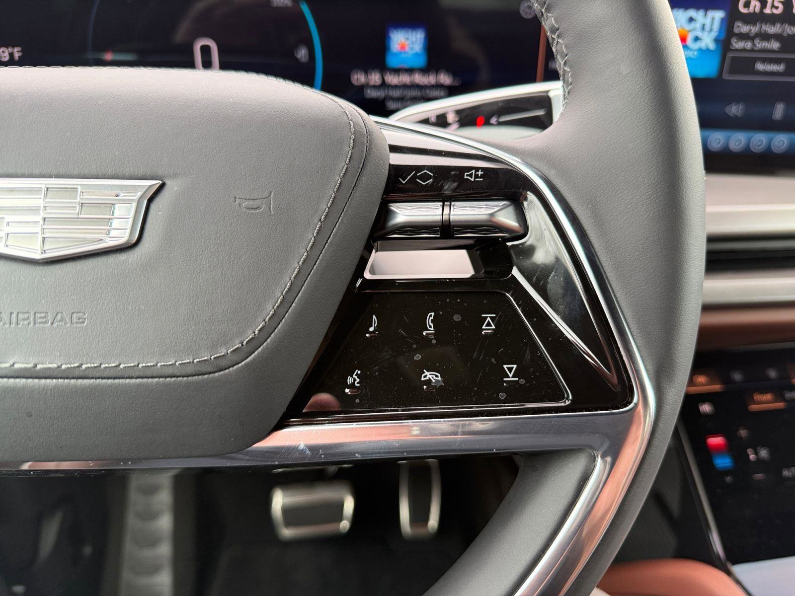 New 2026 Cadillac Vistiq Platinum image 19