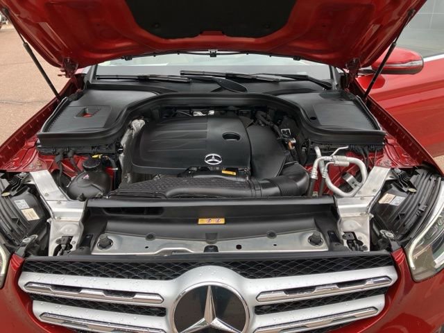 Used 2022 Mercedes-Benz GLC 300 4MATIC image 11