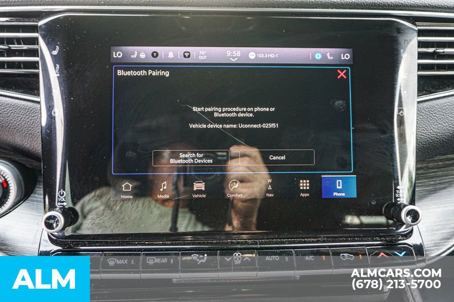 Used 2023 Jeep Wagoneer Series III w/ Preferred Equipment Group image 40