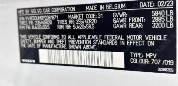 Certified 2023 Volvo XC40 Recharge Ultimate AWD/4WD image 12