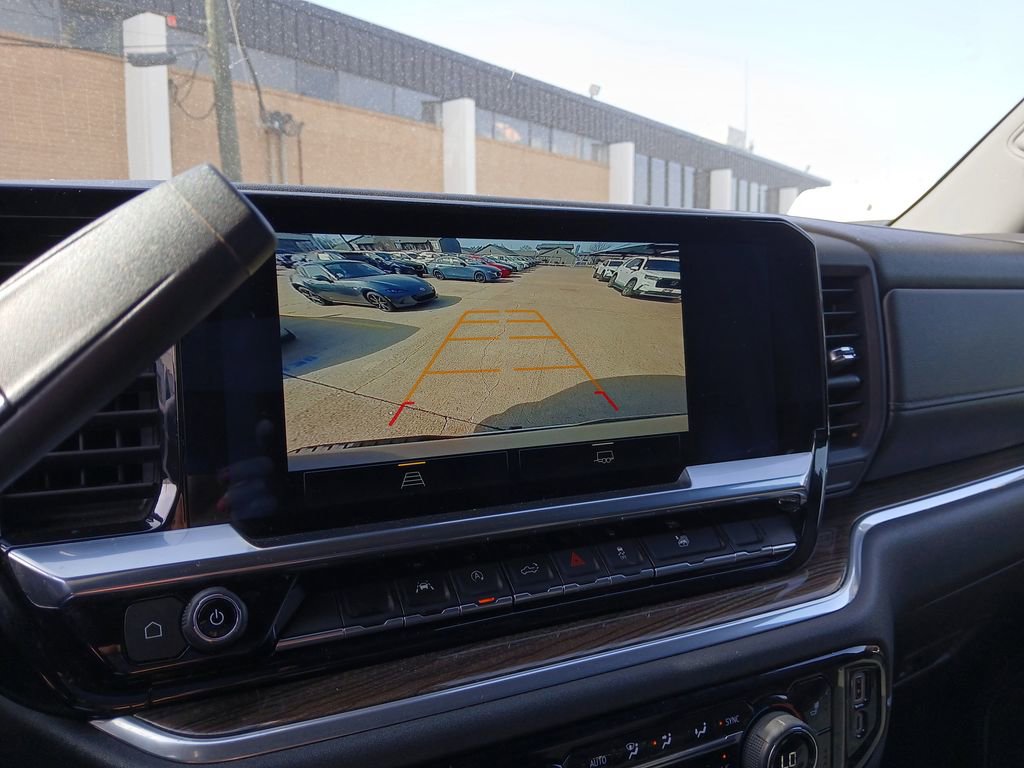 Used 2023 Chevrolet Silverado 1500 LT image 16