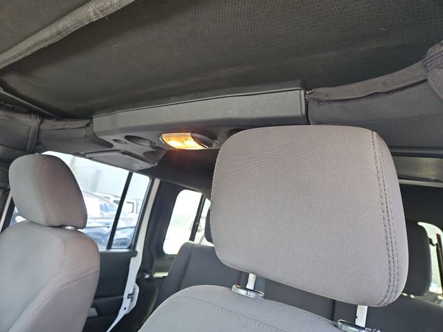 Used 2018 Jeep Wrangler Unlimited Sport w/ Connectivity Group image 25